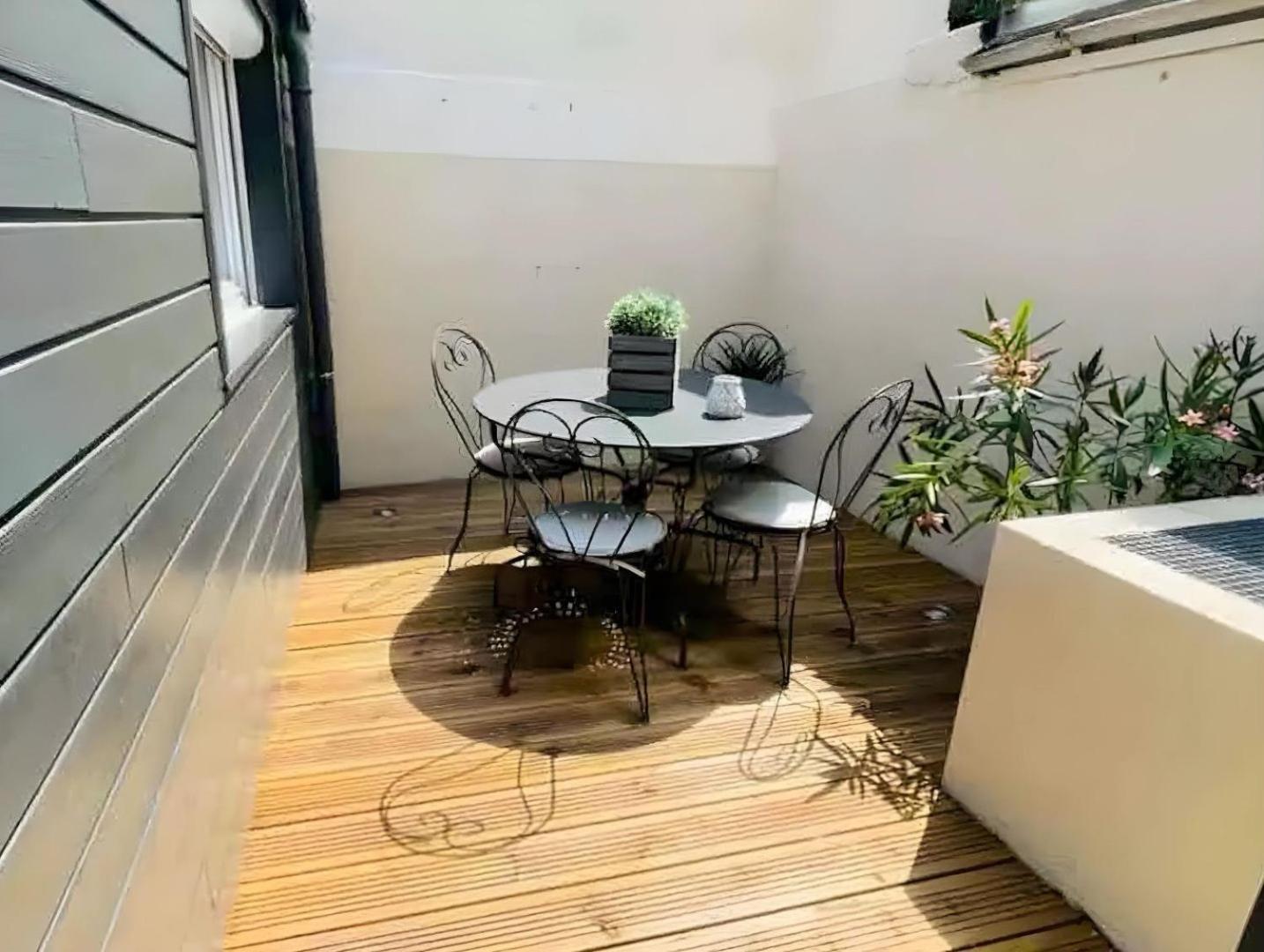 Agreable Maison Renovee En Hyper Centre Avec Patio Pornic Exteriör bild